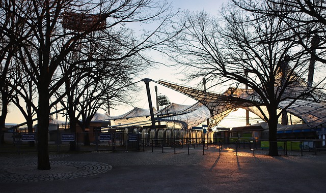 NBA｜詹姆士砍下32分 湖人挫帝王3连胜.